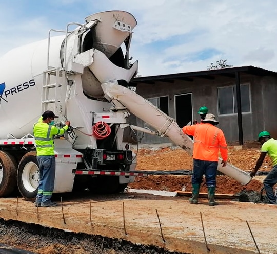 Proyecto de construcción con concreto PremeXpress en Panamá