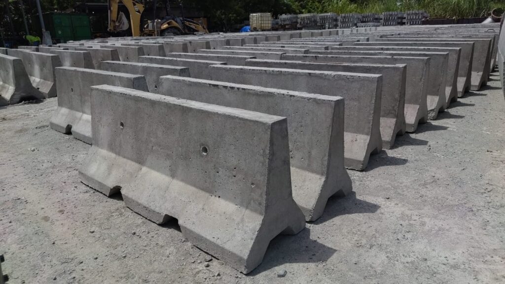 Barreras de concreto tipo Jersey en Panamá